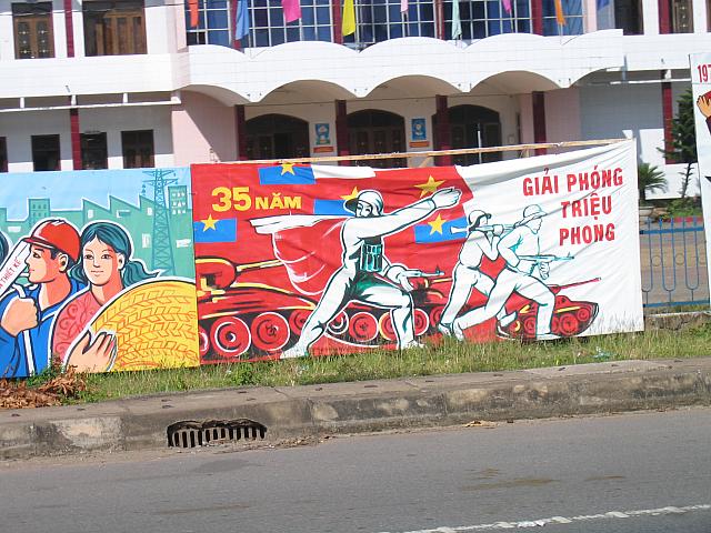 Vietnam 275