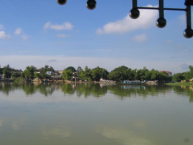 Vietnam 382